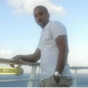 Meet your Posher, Victor